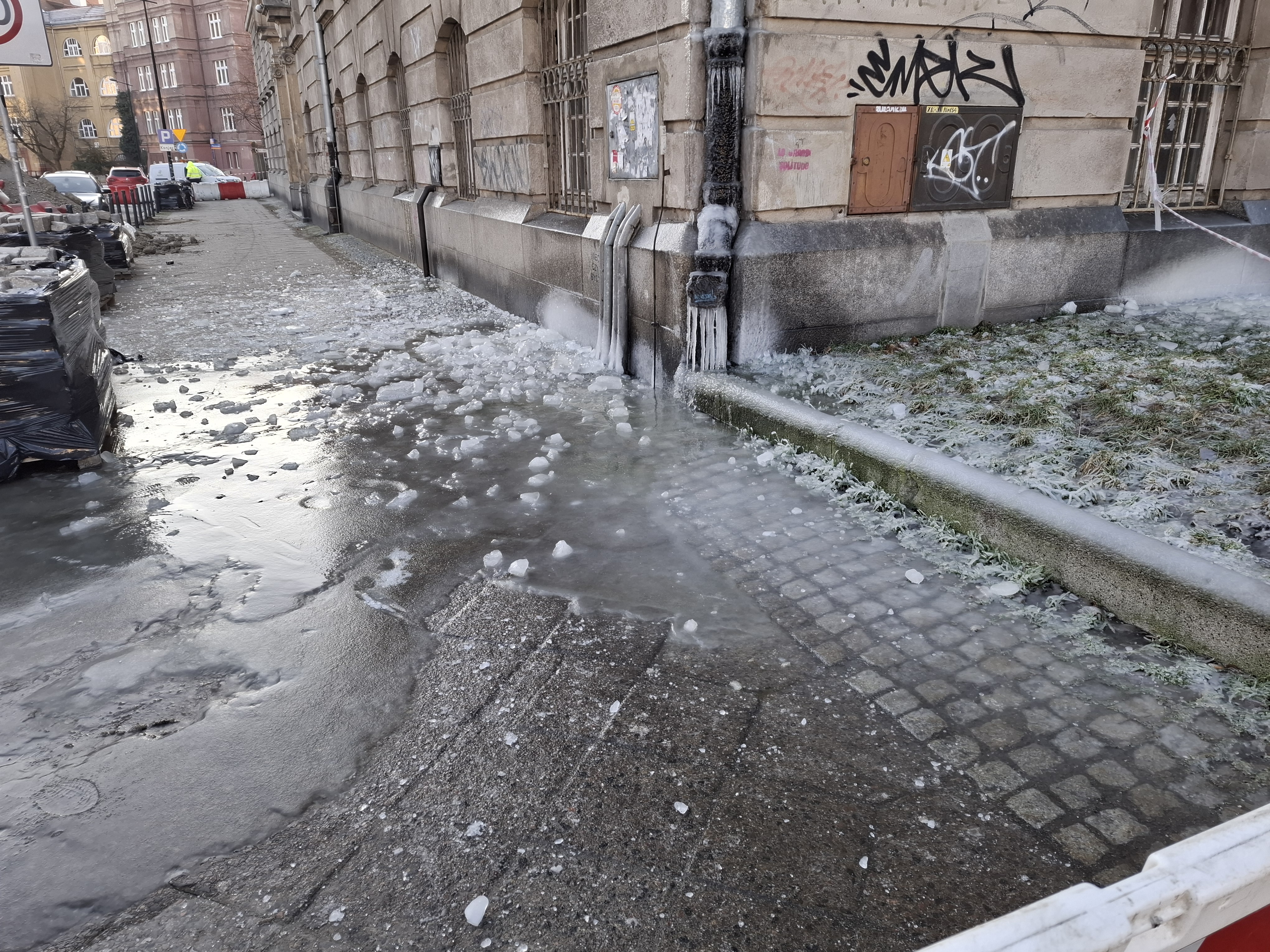 Niebezpieczne lodowisko